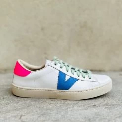 Victoria Berlin Chicle