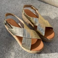 Eva Frutos 714 Or -Chaussures Chic Et Tendance 714 or croco 2