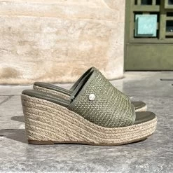 Refresh Mules Compensées 79785 Beige-kaki-noir 9 Refresh Mules Compensées 79785 Beige-kaki-noir -Chaussures Chic Et Tendance 79785 4