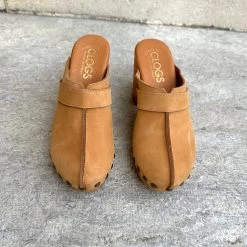 Clogs Sabot 825 Camel -Chaussures Chic Et Tendance clogs sabot 825C camel 1 2