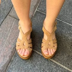 Patricia Miller Compensé 5520 Beige Ou Noir 8 Patricia Miller Compensé 5520 Beige Ou Noir -Chaussures Chic Et Tendance compense 5520 3