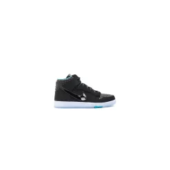 Nike Dunk High ‘Dark’ -Chaussures Chic Et Tendance nike dunk high dark 3